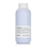 Davines Essential Haircare Love Conditioner (Lovely Smoothing Conditioner For Coarse or Frizzy Hair) 1000ml