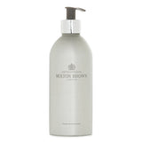 Molton Brown Infinite Bottle Coastal Cypress &amp; Sea Fennel Bath &amp; Shower Gel 400ml