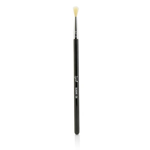 Sigma Beauty E36 Blending Brush -